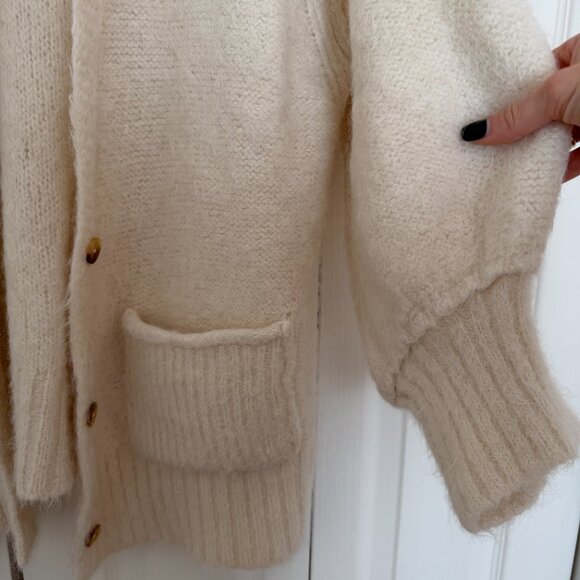Cream Oversized Knit Cardigan – Cozy Chunky Sweater - Picture 5 of 8